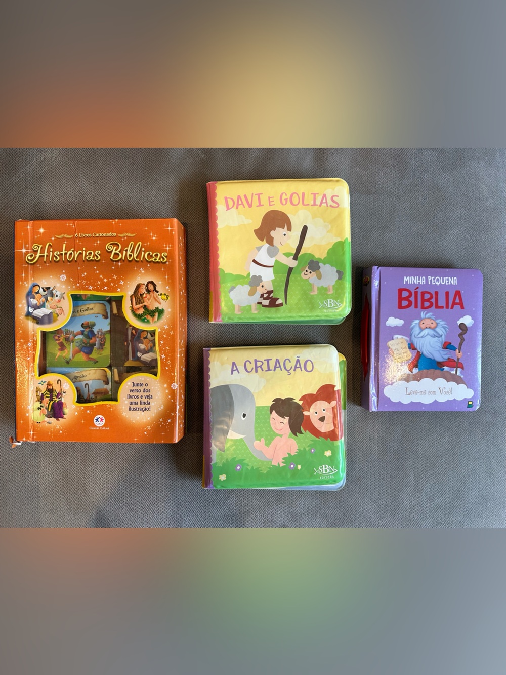 Children's Bible Books in Portuguese